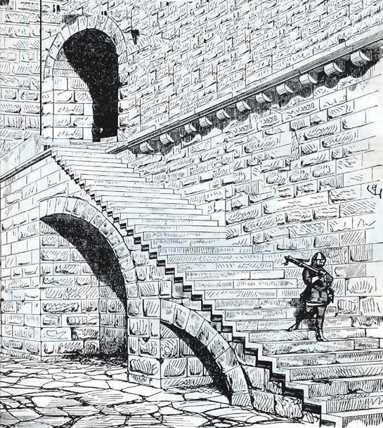 "vue de l'escalier accès cour"